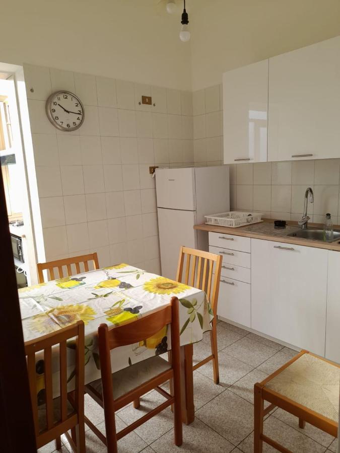 A Casa Di Alex Apartment Catania Bagian luar foto